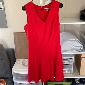 Banana Republic sleeveless v-neck midi-dress